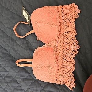 Fredrick's of Hollywood, NWT,Finley Lace Bralette in Deep Dusty Rose,Sma…